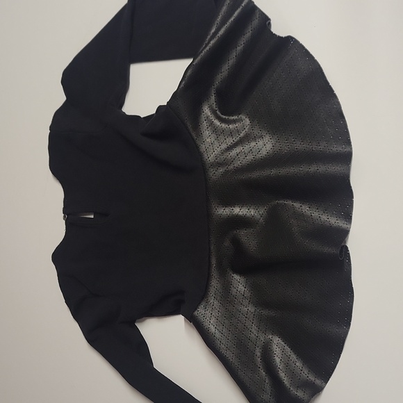 Kardashian kids dress 2t - Picture 8 of 8